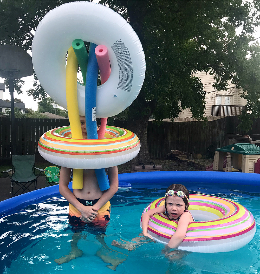 Charlotte and Andre in Pool