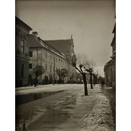 Esztergom (Man and Street)