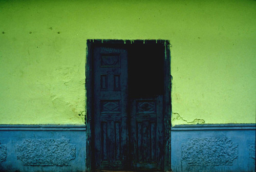 Puerta Azul, 2004