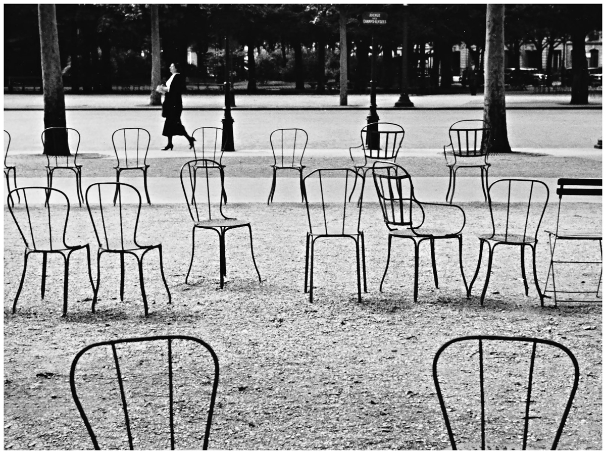 Andre Kertesz - Champs Elysees