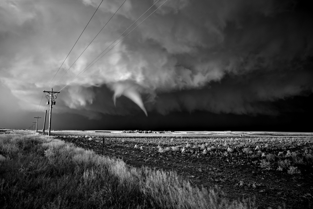 Mitch Dobrowner, Tornado over Farm