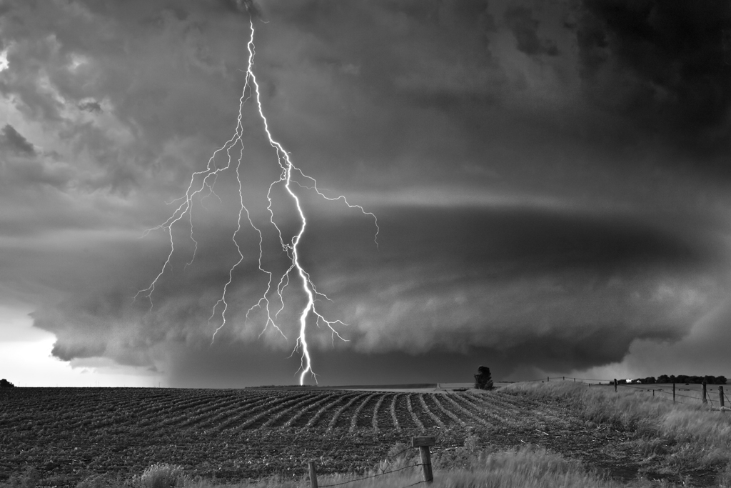 Mitch Dobrowner Supercell and Lightning Ginn Valley South Dakota 2014